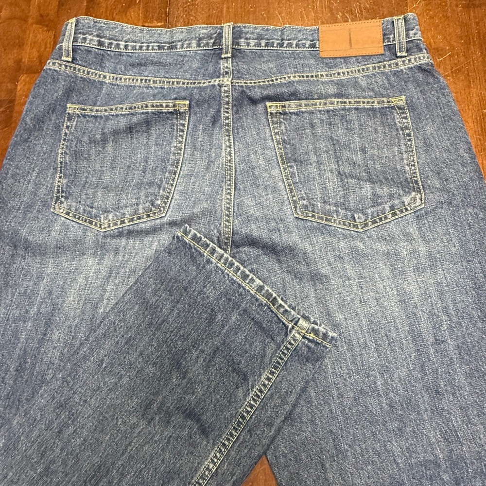 Tommy Hilfiger Denim Jeans Mens Fits 40x32 Blue Straight Leg Classic Medium Wash